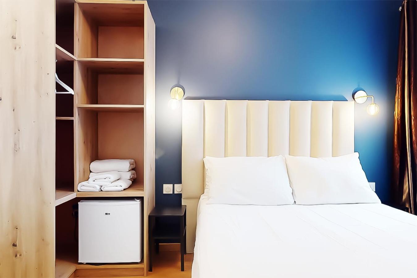 Hotel De Menilmontant Paris Bagian luar foto