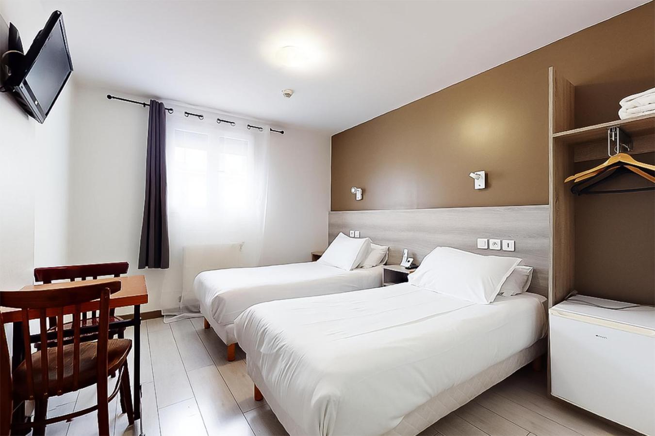 Hotel De Menilmontant Paris Bagian luar foto